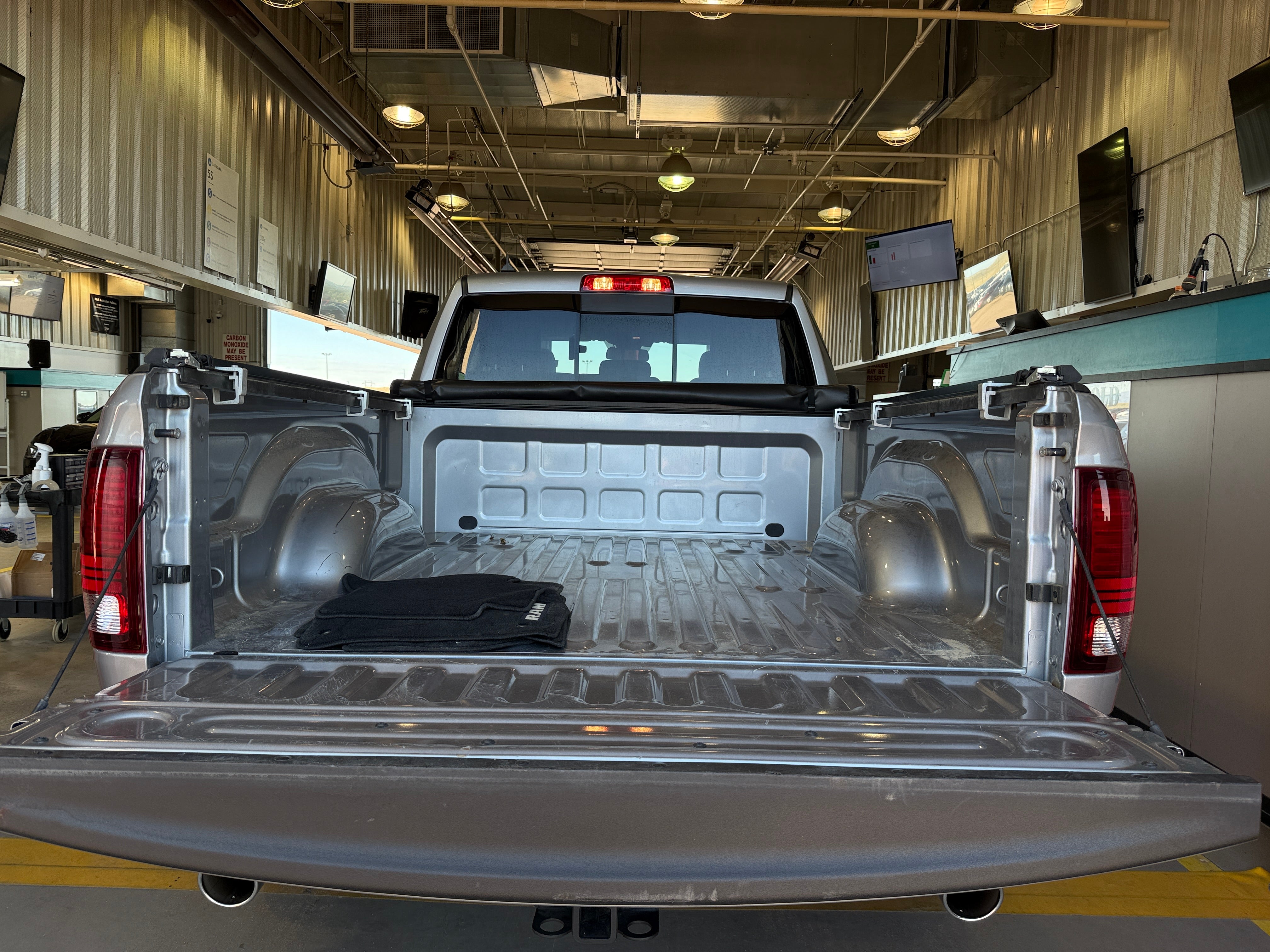 ram ram 1500 classic 2019 1C6RR6GT7KS742216 image ram ram 1500 classic 2019 1C6RR6GT7KS742216 image